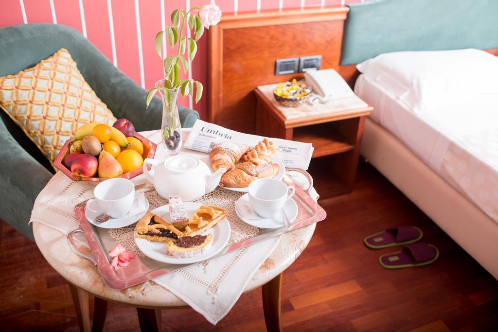 Terra Umbra Hotel Нарни Экстерьер фото
