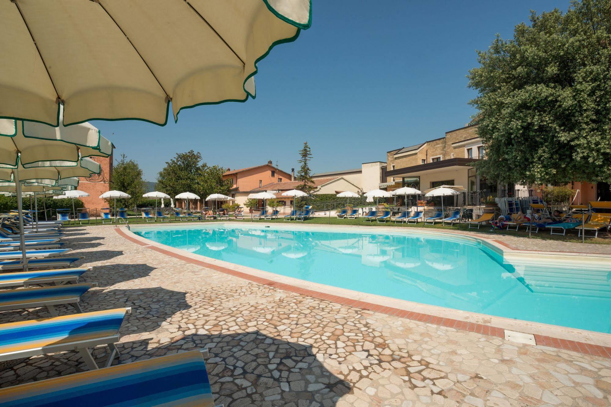 Terra Umbra Hotel Нарни Экстерьер фото